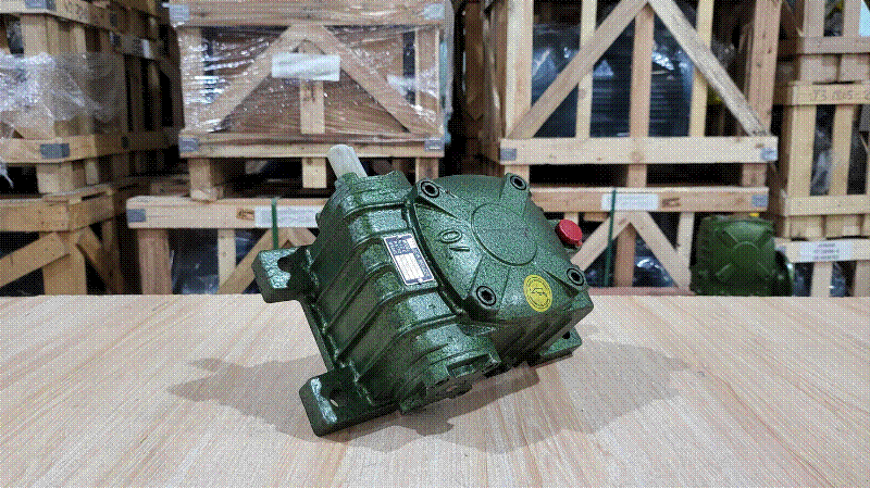 Ứng dụng thực tế của hộp giảm tốc trục vít WPX 70