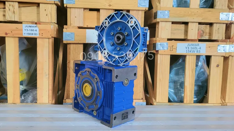 Thiết kế tổng quan hộp giảm tốc 2 cấp NMRV 50 - 130
