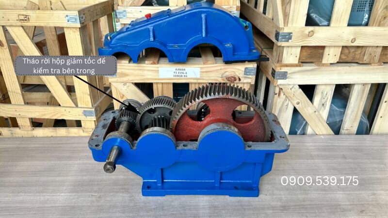 Các bước xử lý sự cố kẹt cứng hộp giảm tốc