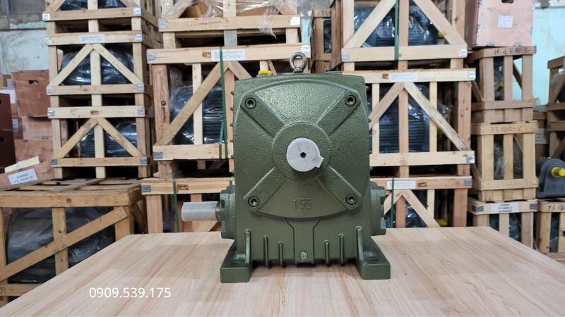 Nguyên nhân hộp giảm tốc bị kêu